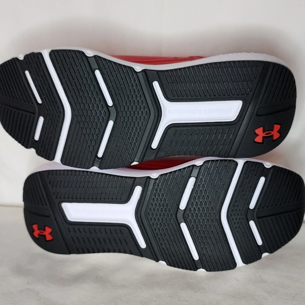 Under Armour Charged Pursuit 3 Red Black Running Shoes Mens 8.5 3026017-601